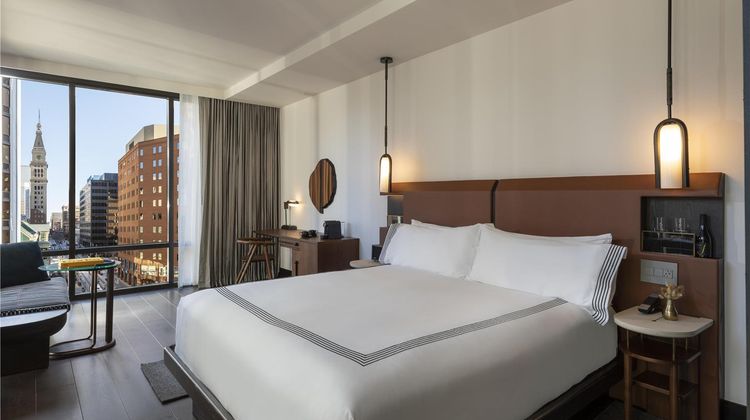 Thompson Denver by Hyatt Room
