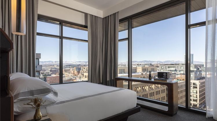 Thompson Denver by Hyatt Suite