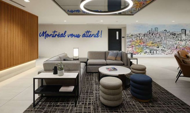 Hyatt Place Montreal Downtown Lobby