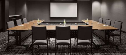 Hyatt Place Montreal Downtown Meeting