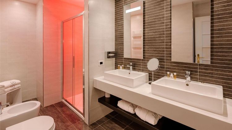 Mentana Hotel Room