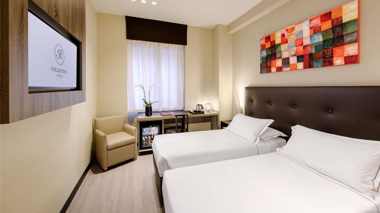 Mentana Hotel Room