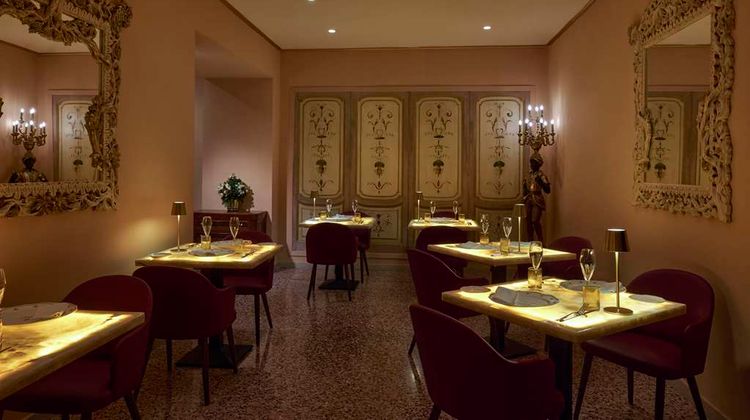 Golden Tulip Rome Piram Restaurant