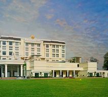 Clarion Inn Indore Exterior