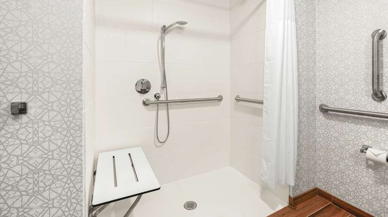 <b>Hampton Inn Bellingham Airport Room</b>. Images powered by <a href="https://iceportal.shijigroup.com/" title="IcePortal" target="_blank">IcePortal</a>.