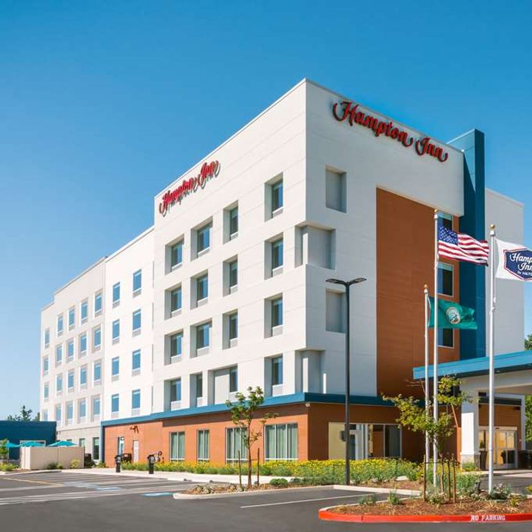 Hampton Inn Bellingham Airport