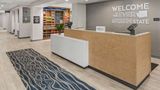 <b>Hampton Inn Bellingham Airport Lobby</b>. Images powered by <a href="https://iceportal.shijigroup.com/" title="IcePortal" target="_blank">IcePortal</a>.