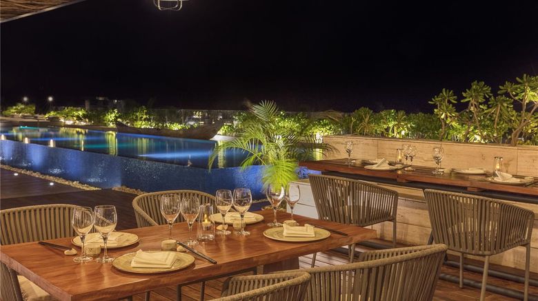 <b>The Yucatan Resort, Tapestry Collection Restaurant</b>. Images powered by <a href="https://iceportal.shijigroup.com/" title="IcePortal" target="_blank">IcePortal</a>.