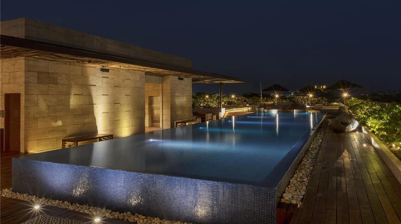 <b>The Yucatan Resort, Tapestry Collection Pool</b>. Images powered by <a href="https://iceportal.shijigroup.com/" title="IcePortal" target="_blank">IcePortal</a>.
