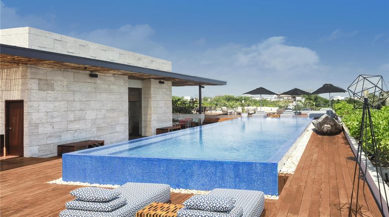 <b>The Yucatan Resort, Tapestry Collection Pool</b>. Images powered by <a href="https://iceportal.shijigroup.com/" title="IcePortal" target="_blank">IcePortal</a>.