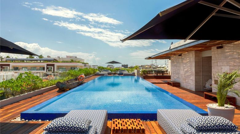 <b>The Yucatan Resort, Tapestry Collection Pool</b>. Images powered by <a href="https://iceportal.shijigroup.com/" title="IcePortal" target="_blank">IcePortal</a>.