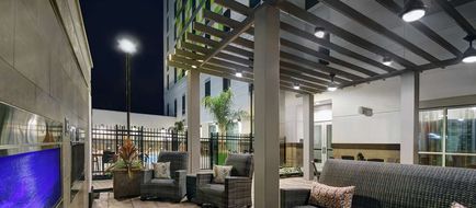 Hilton Garden Inn Houston Medical Center Exterior