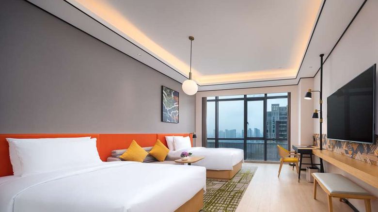 <b>Hilton Garden Inn Nanchang Honggutan Room</b>. Images powered by <a href="https://iceportal.shijigroup.com/" title="IcePortal" target="_blank">IcePortal</a>.