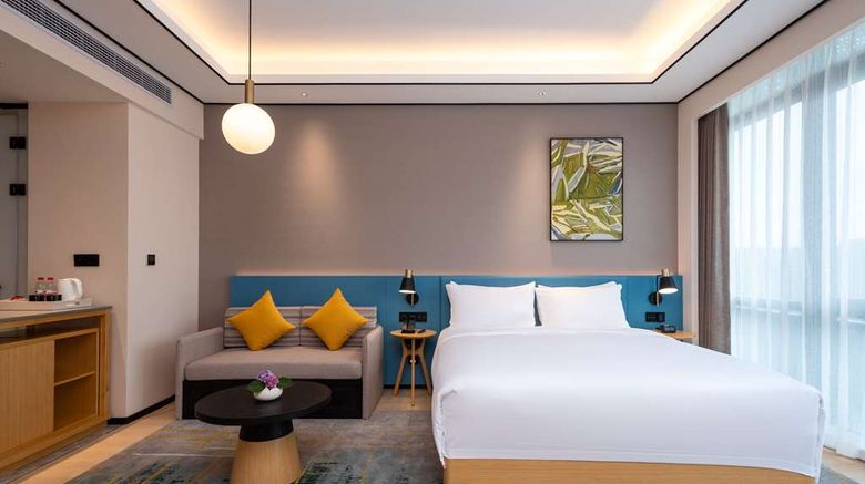 <b>Hilton Garden Inn Nanchang Honggutan Room</b>. Images powered by <a href="https://iceportal.shijigroup.com/" title="IcePortal" target="_blank">IcePortal</a>.