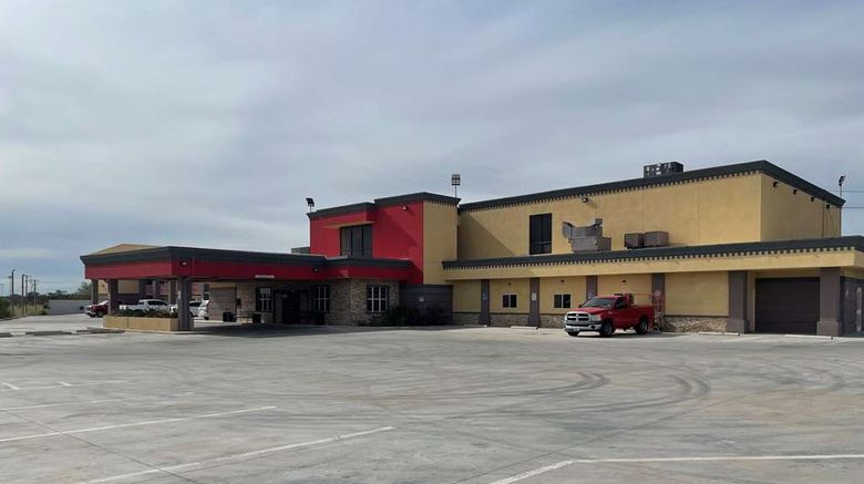 <b>SureStay Plus by Best Western Odessa Exterior</b>. Images powered by <a href="https://iceportal.shijigroup.com/" title="IcePortal" target="_blank">IcePortal</a>.