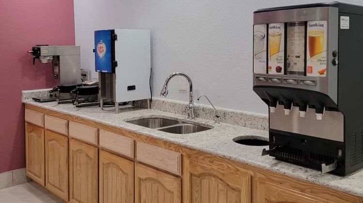 SureStay Plus by Best Western Odessa Restaurant