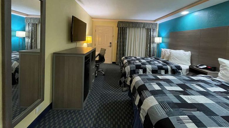 <b>SureStay Plus by Best Western Odessa Room</b>. Images powered by <a href="https://iceportal.shijigroup.com/" title="IcePortal" target="_blank">IcePortal</a>.