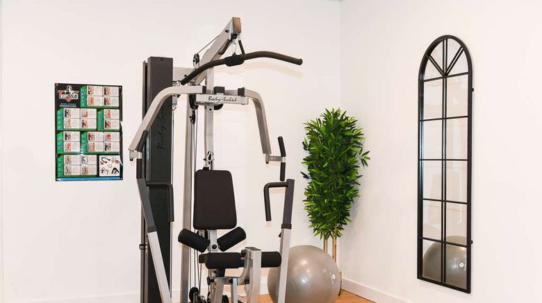 <b>Best Western Plus Le Havre Centre Gare Health</b>. Images powered by <a href="https://iceportal.shijigroup.com/" title="IcePortal" target="_blank">IcePortal</a>.