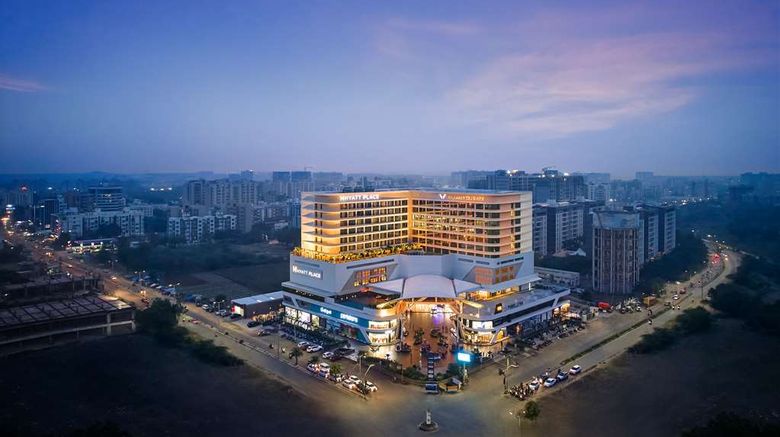 <b>Hyatt Place Vadodara Exterior</b>. Images powered by <a href="https://iceportal.shijigroup.com/" title="IcePortal" target="_blank">IcePortal</a>.