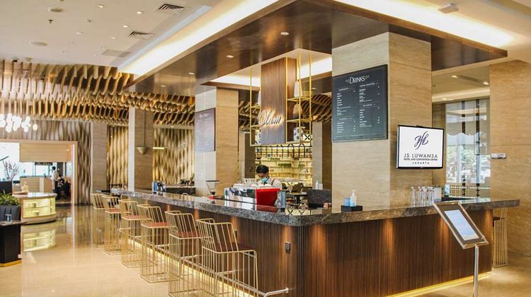 JS Luwansa Hotel & Convention Center Restaurant