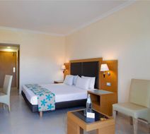 Sol Cosmopolitan Rhodes Room