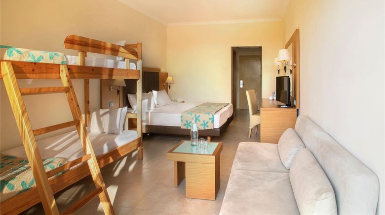 <b>Sol Cosmopolitan Rhodes Room</b>. Images powered by <a href="https://iceportal.shijigroup.com/" title="IcePortal" target="_blank">IcePortal</a>.