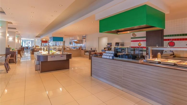 <b>Sol Cosmopolitan Rhodes Restaurant</b>. Images powered by <a href="https://iceportal.shijigroup.com/" title="IcePortal" target="_blank">IcePortal</a>.