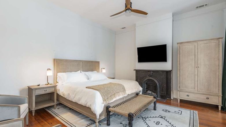 <b>Bellwether House Suite</b>. Images powered by <a href="https://iceportal.shijigroup.com/" title="IcePortal" target="_blank">IcePortal</a>.
