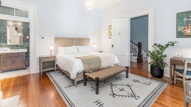 <b>Bellwether House Suite</b>. Images powered by <a href="https://iceportal.shijigroup.com/" title="IcePortal" target="_blank">IcePortal</a>.