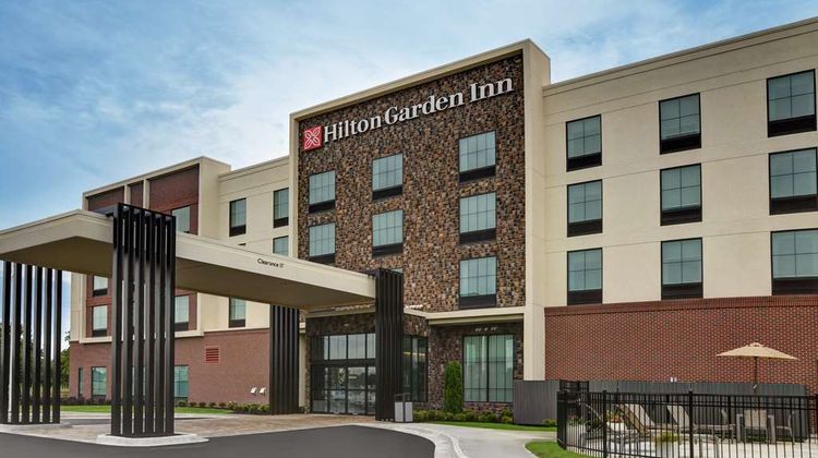 Hilton Garden Inn Madison Huntsville Air Exterior