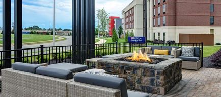 Hilton Garden Inn Madison Huntsville Air Exterior