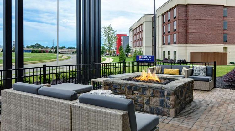 Hilton Garden Inn Madison Huntsville Air Exterior