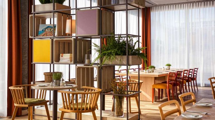IntercityHotel Zurich Airport Restaurant
