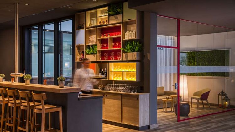IntercityHotel Zurich Airport Restaurant