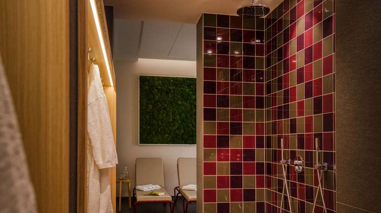 IntercityHotel Zurich Airport Spa