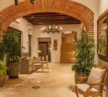 Hotel Capellan de Getsemani Lobby