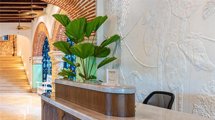 Hotel Capellan de Getsemani Lobby