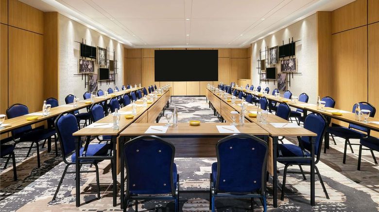 <b>Mercure Tangerang Centre Meeting</b>. Images powered by <a href="https://iceportal.shijigroup.com/" title="IcePortal" target="_blank">IcePortal</a>.