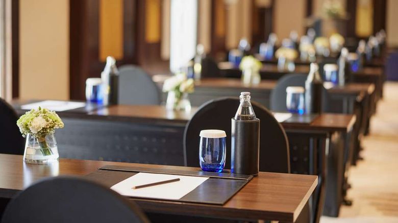 <b>Banyan Tree Bangkok Meeting</b>. Images powered by <a href="https://iceportal.shijigroup.com/" title="IcePortal" target="_blank">IcePortal</a>.