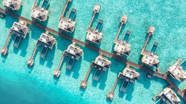 <b>Angsana Velavaru Beach</b>. Images powered by <a href="https://iceportal.shijigroup.com/" title="IcePortal" target="_blank">IcePortal</a>.