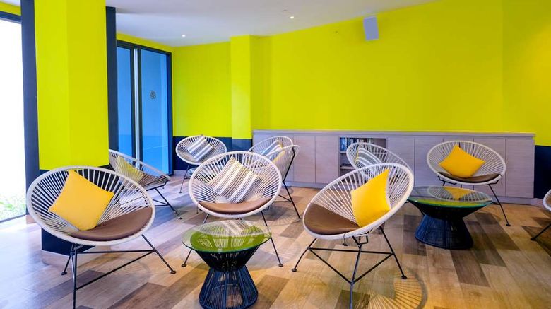 <b>Cassia Phuket Serviced Apts Lobby</b>. Images powered by <a href="https://iceportal.shijigroup.com/" title="IcePortal" target="_blank">IcePortal</a>.
