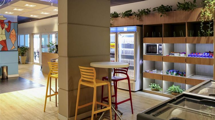 Ibis budget Maceio Pajucara Restaurant
