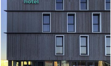 Greet Hotel Rennes Pace