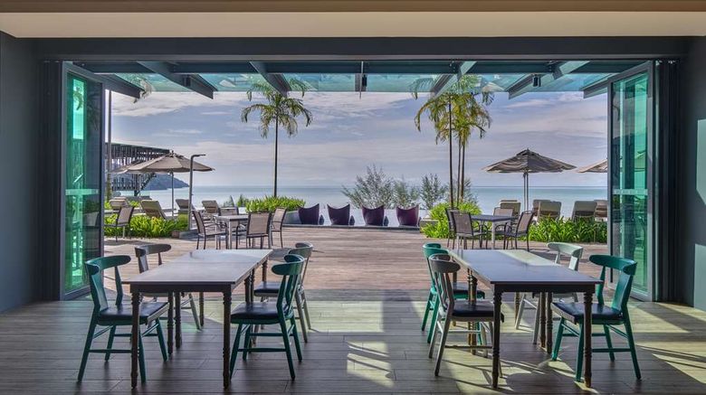 <b>Angsana Teluk Bahang Restaurant</b>. Images powered by <a href="https://iceportal.shijigroup.com/" title="IcePortal" target="_blank">IcePortal</a>.