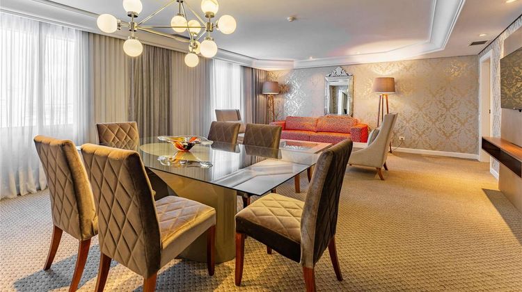 Grand Mercure Curitiba Rayon Suite