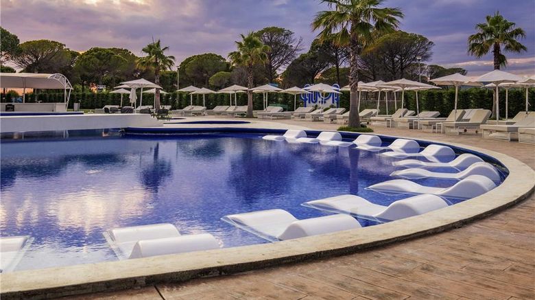 <b>Moevenpick Hotel Lalez Durres Pool</b>. Images powered by <a href="https://iceportal.shijigroup.com/" title="IcePortal" target="_blank">IcePortal</a>.