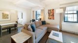 <b>The Beekman Tower New York Room</b>. Images powered by <a href="https://iceportal.shijigroup.com/" title="IcePortal" target="_blank">IcePortal</a>.
