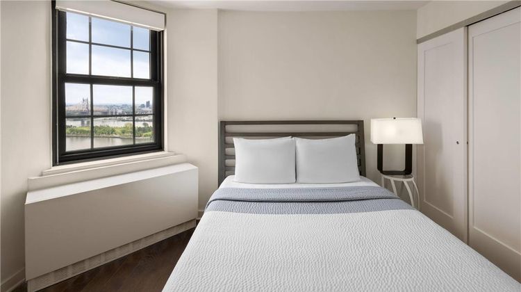 The Beekman Tower New York Suite