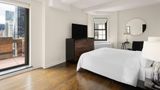 <b>The Beekman Tower New York Suite</b>. Images powered by <a href="https://iceportal.shijigroup.com/" title="IcePortal" target="_blank">IcePortal</a>.