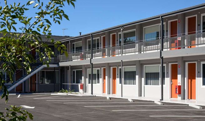 HotelMOTEL Exterior